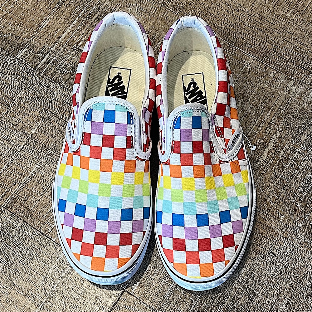 Vans Slip On Checkerboard Shoe Rainbow/True White Size: Kids 3